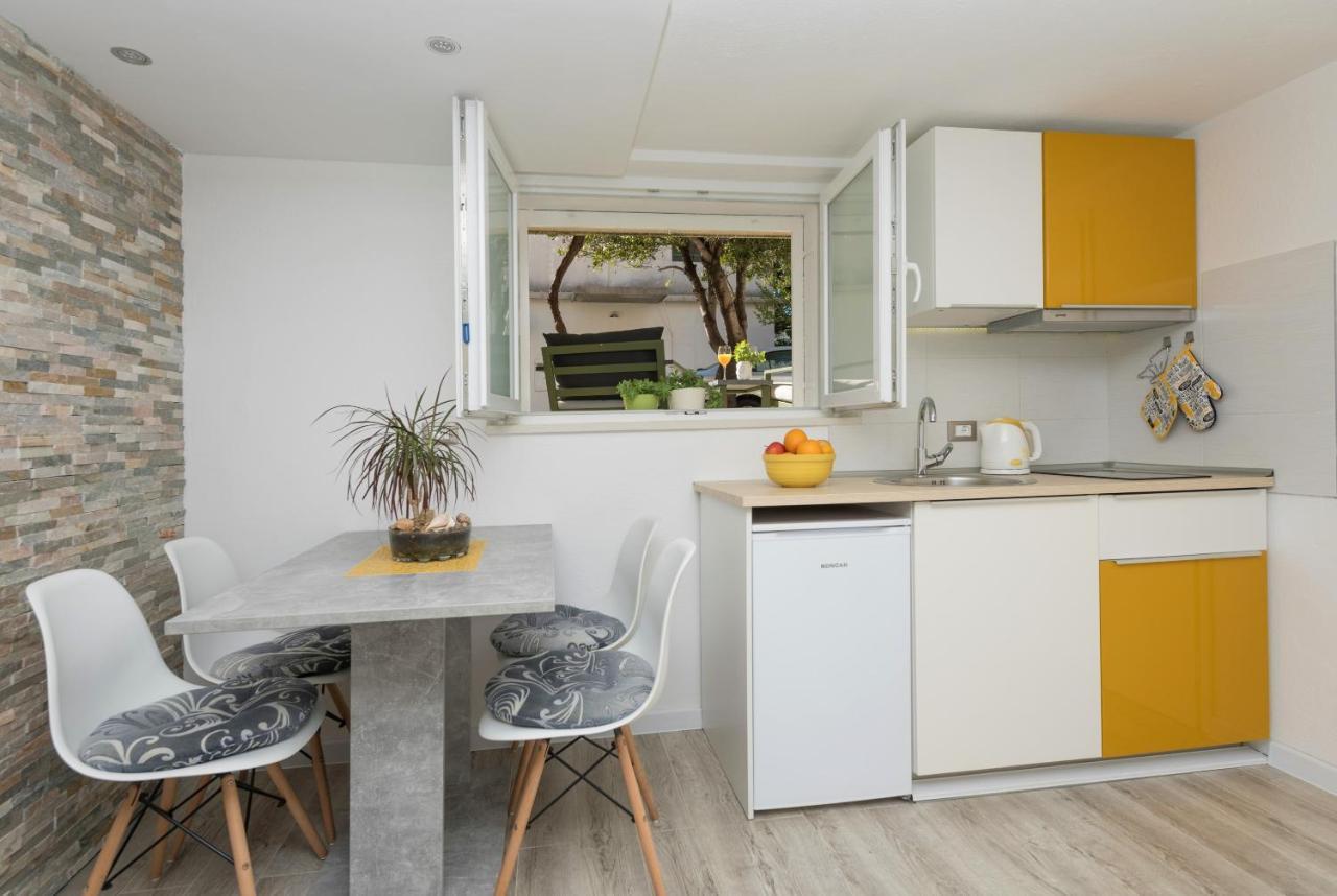 Premium Center Apartments Baška Voda Екстериор снимка
