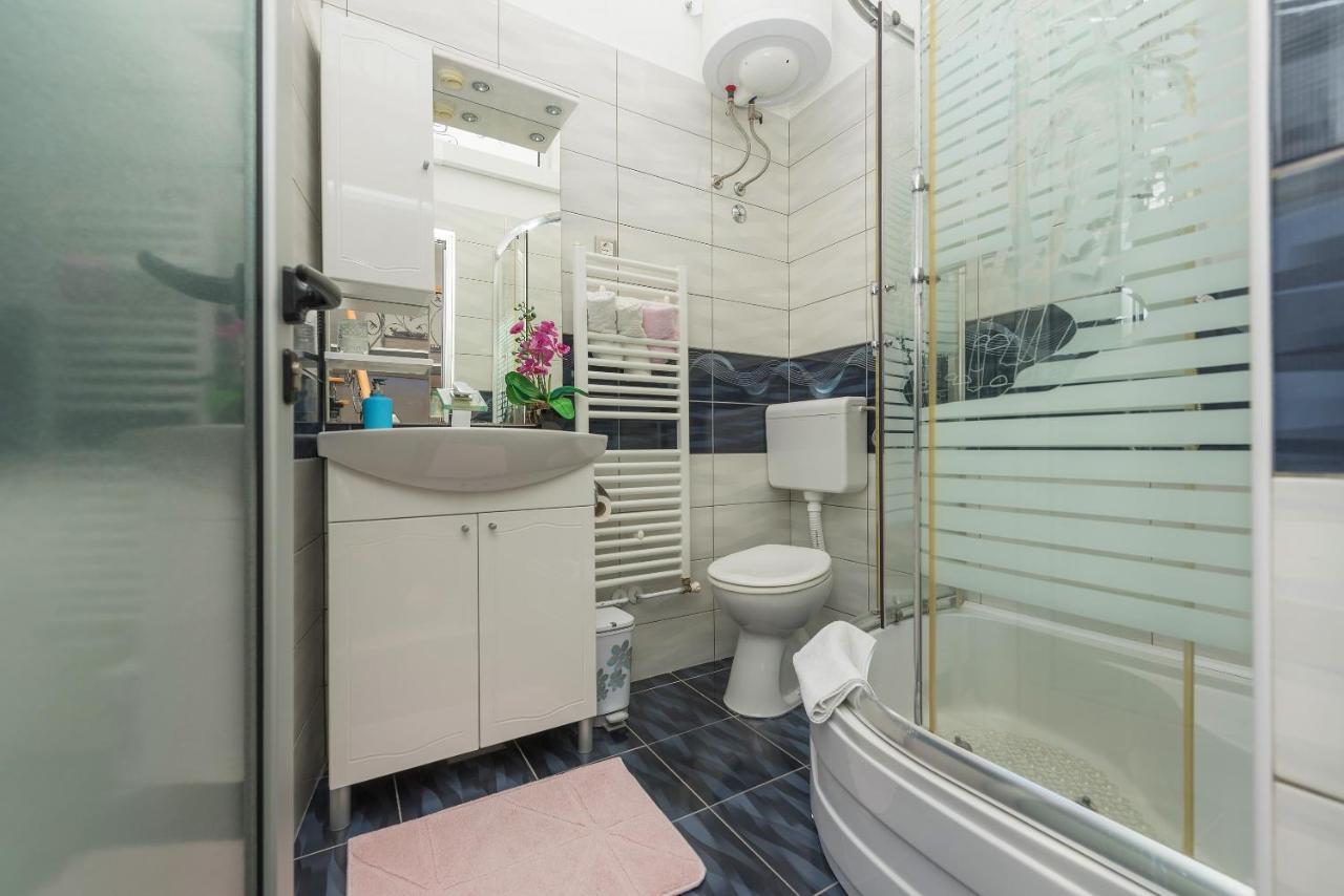 Premium Center Apartments Baška Voda Екстериор снимка
